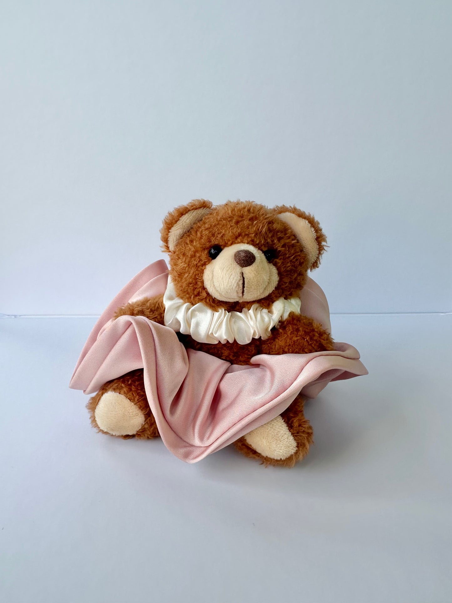 à Terre Ballerina Bag Charm with Scrunchies