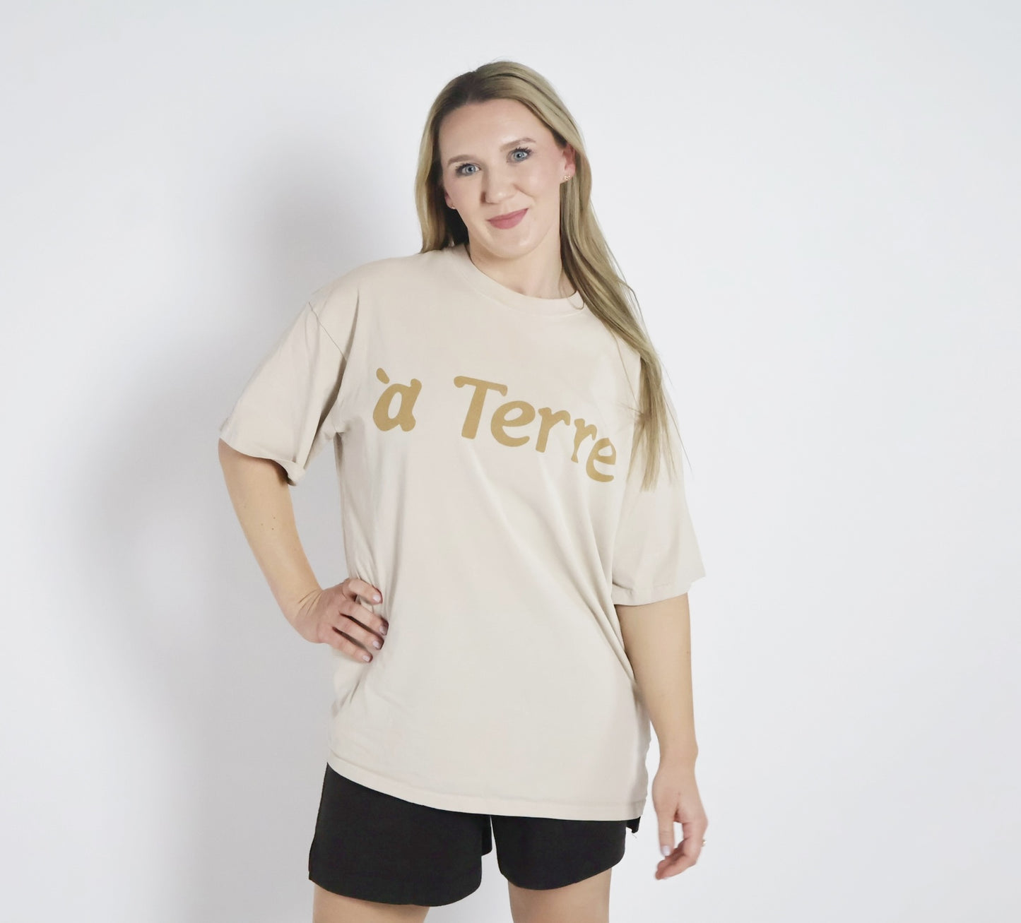 a Terre Merch T-shirt - Tan