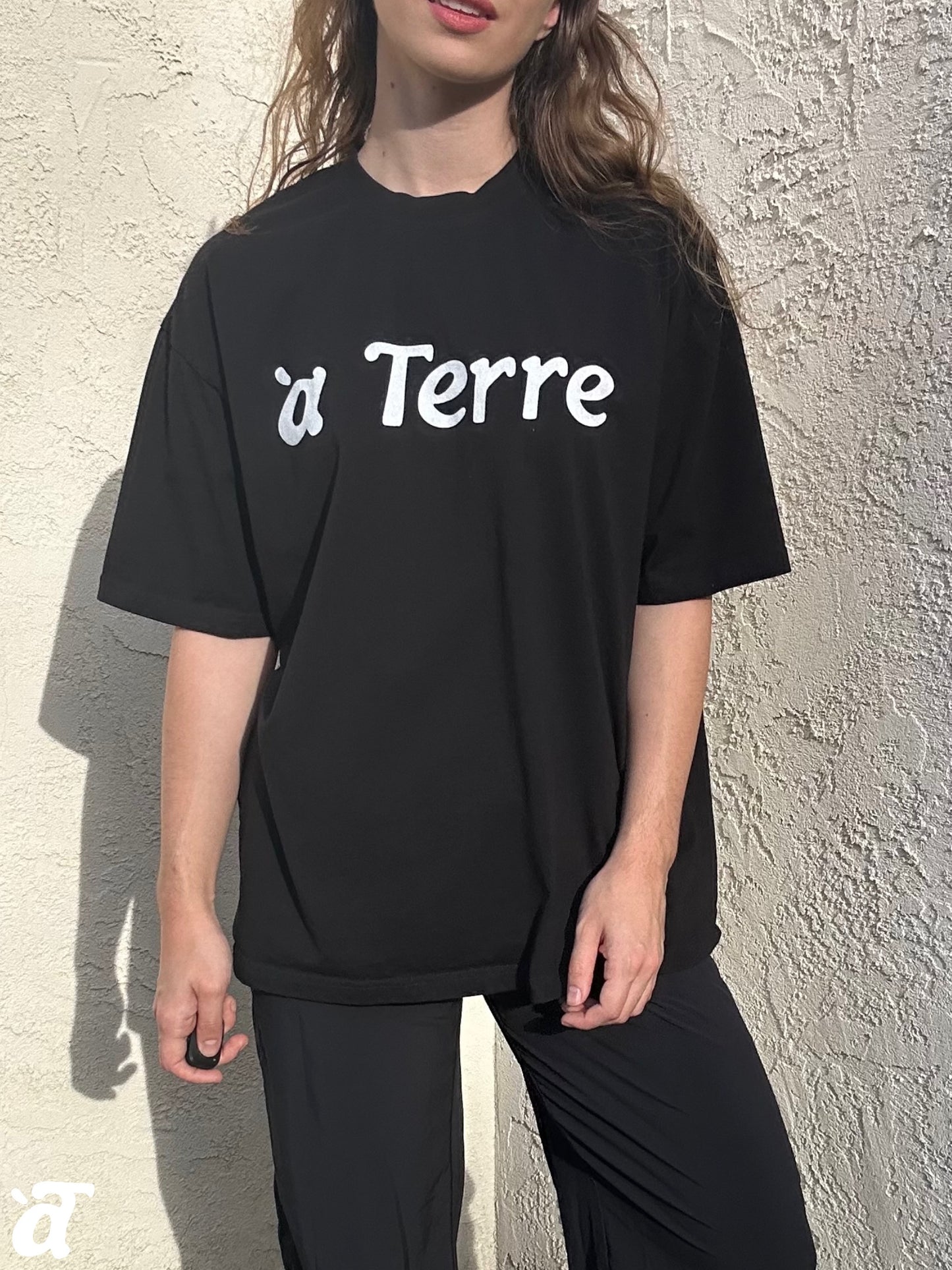 a Terre Merch t-shirt - Black